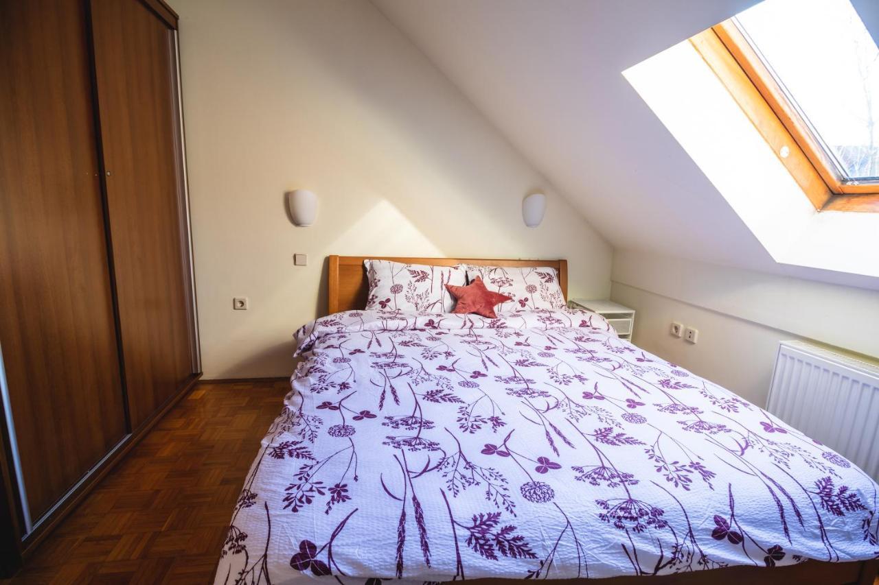 Relax Apartment In Banovci Veržej Екстериор снимка